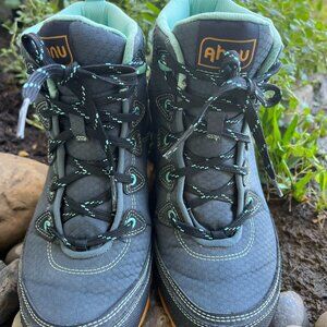 Ahnu Women's Hiking Boots Size 7
